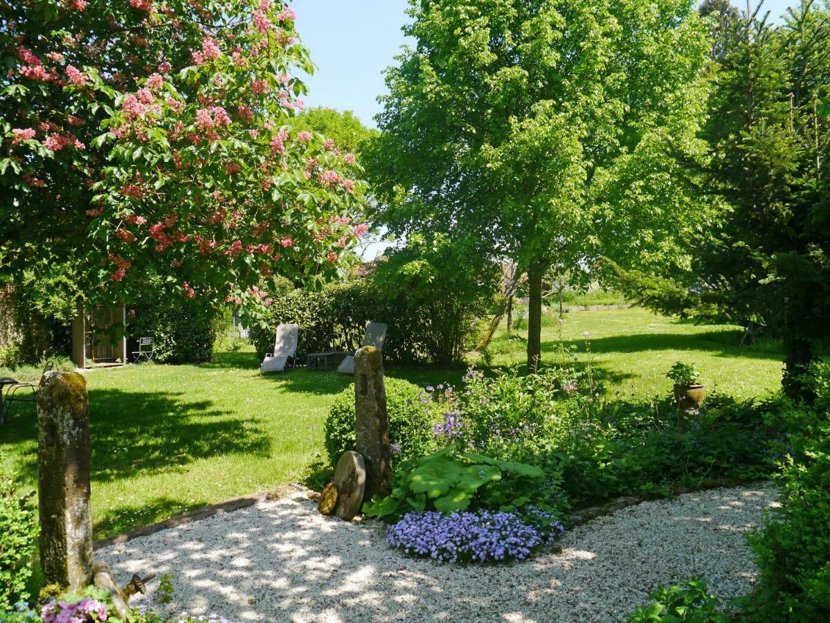 La Maison Au Vert Melincourt Luaran gambar